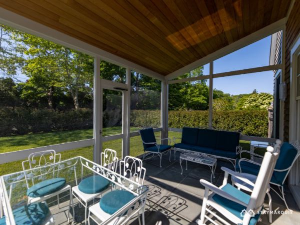 Hamptons Home 1020788