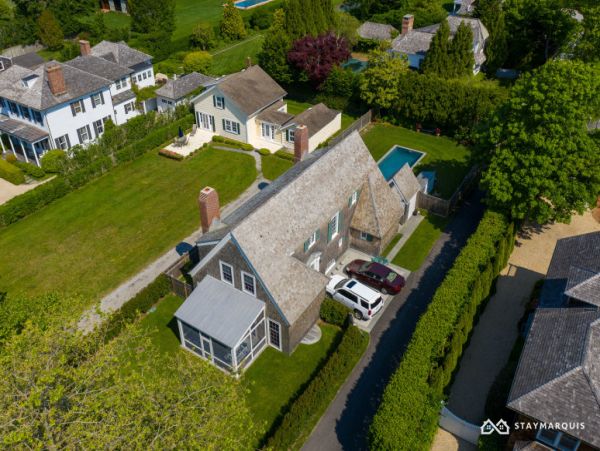 Hamptons Home 1020788