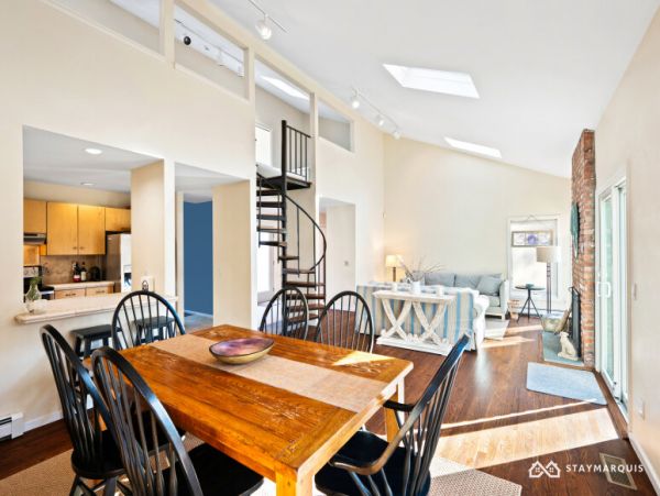 Hamptons Home 1020789