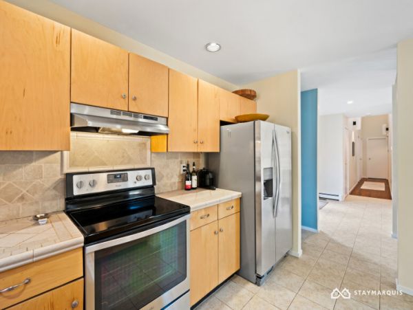 Hamptons Home 1020789