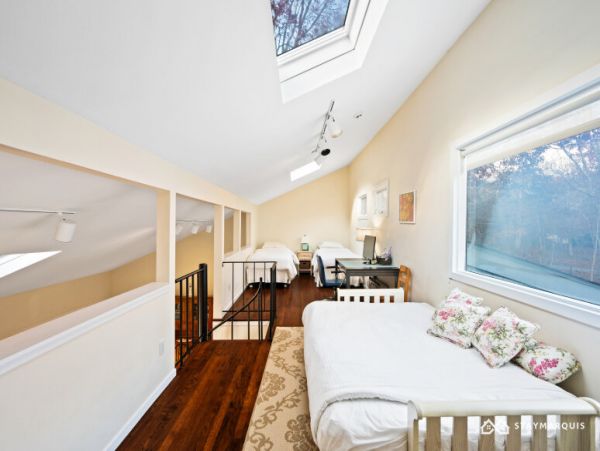 Hamptons Home 1020789