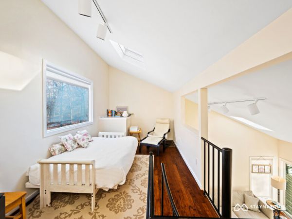 Hamptons Home 1020789