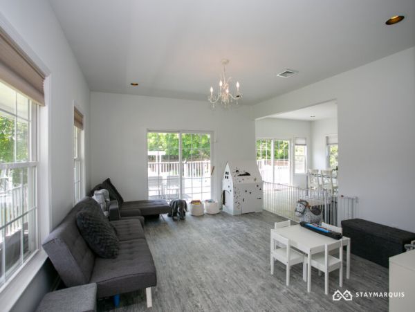 Hamptons Home 1020790