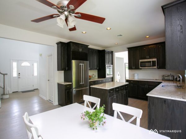 Hamptons Home 1020790