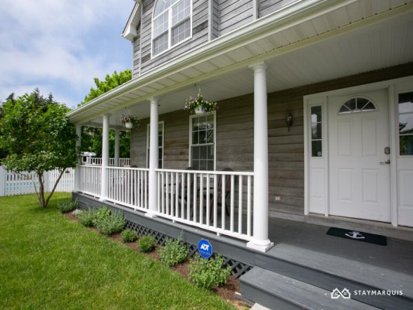 Hamptons Home 1020790
