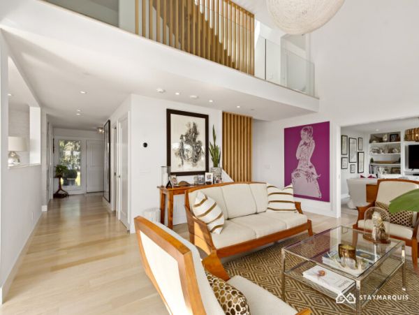 Hamptons Home 1020791