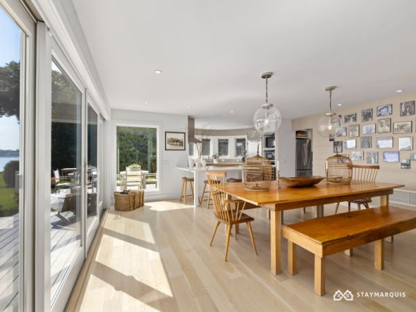 Hamptons Home 1020791