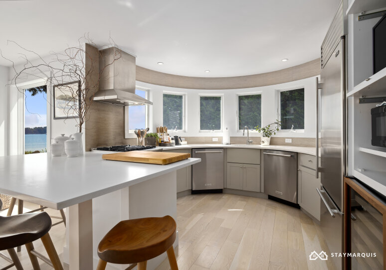Hamptons Home 1020791