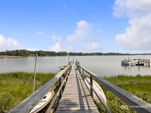 Hamptons Home 1020791