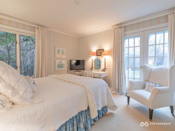 Hamptons Home 1020792