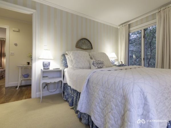 Hamptons Home 1020792
