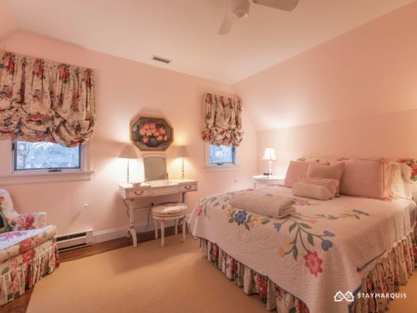 Hamptons Home 1020792