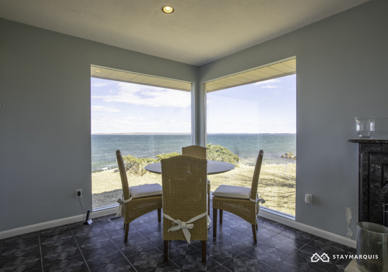 Hamptons Home 1020794