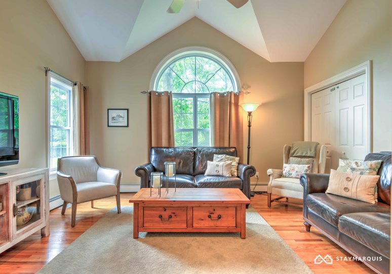 Hamptons Home 1020797