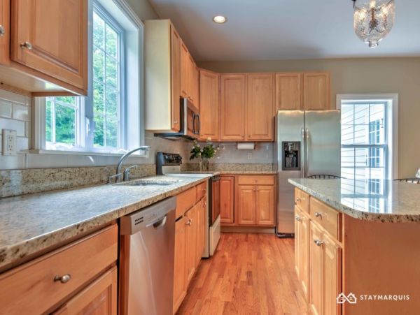 Hamptons Home 1020797