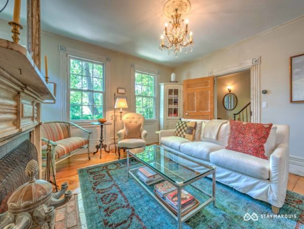 Hamptons Home 1020798