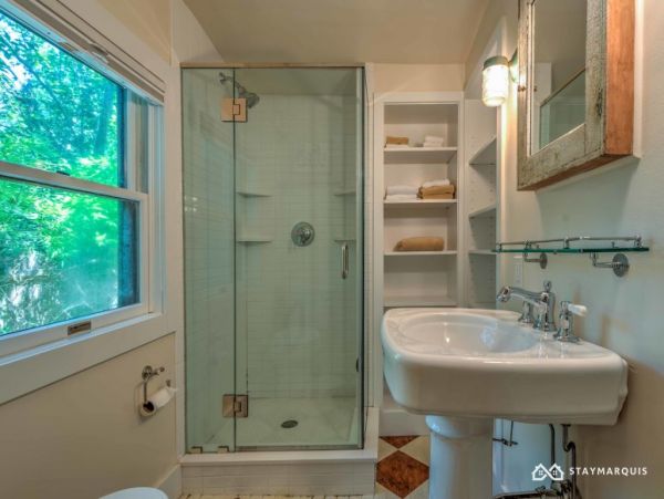Hamptons Home 1020798