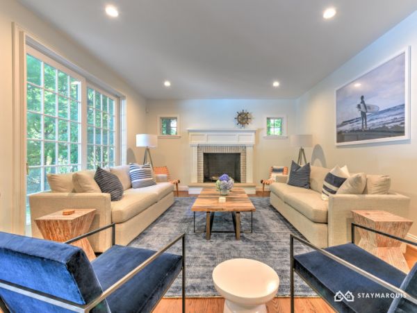 Hamptons Home 1020800