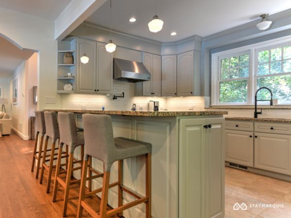 Hamptons Home 1020800