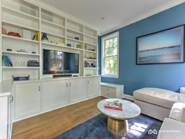 Hamptons Home 1020800