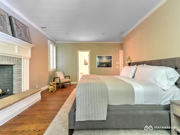 Hamptons Home 1020800