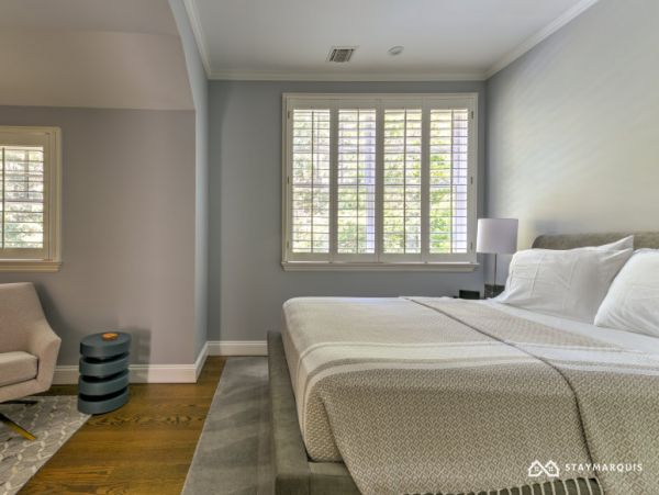 Hamptons Home 1020800