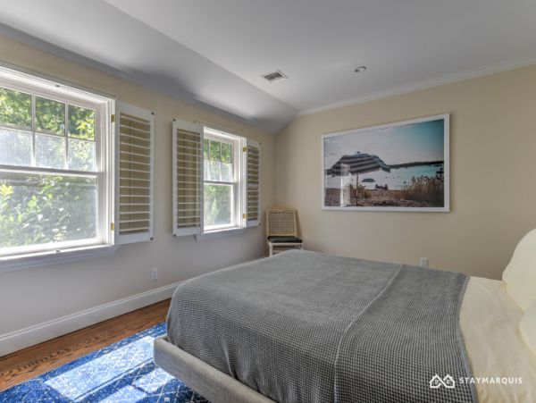 Hamptons Home 1020800