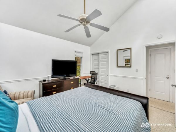 Hamptons Home 1020801
