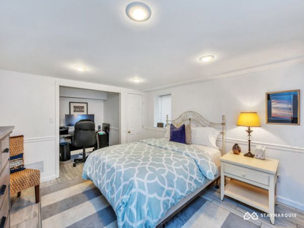 Hamptons Home 1020801