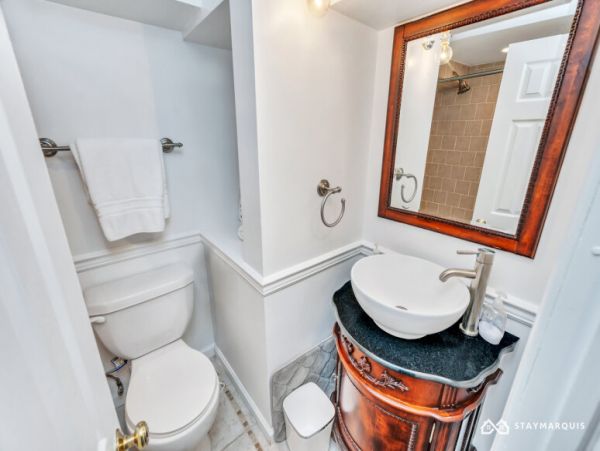 Hamptons Home 1020801