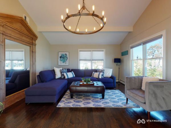 Hamptons Home 1020803