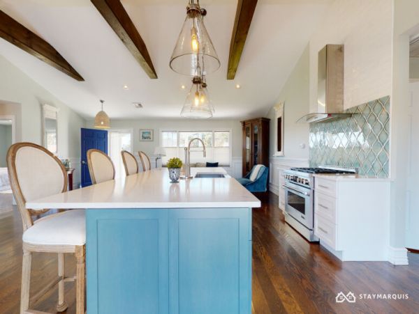 Hamptons Home 1020803