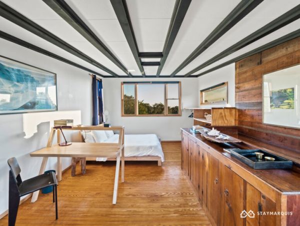 Hamptons Home 1020806