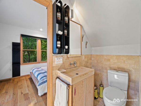 Hamptons Home 1020806