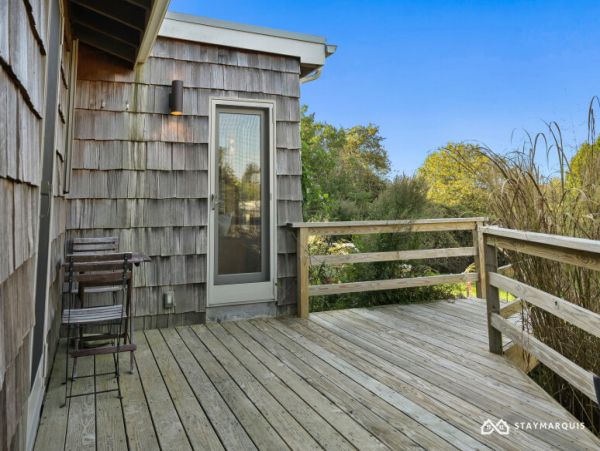 Hamptons Home 1020806