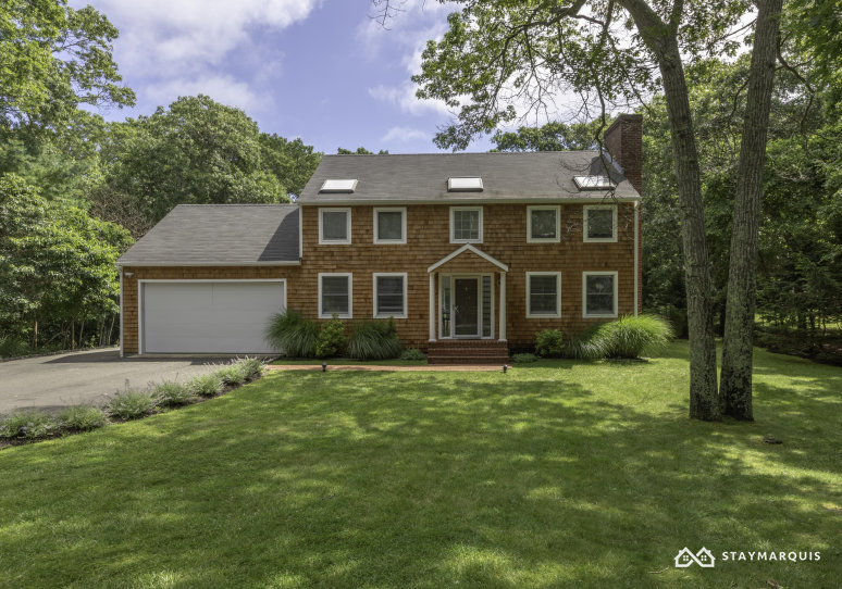 Hamptons Home 1020807