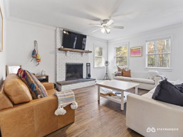 Hamptons Home 1020807