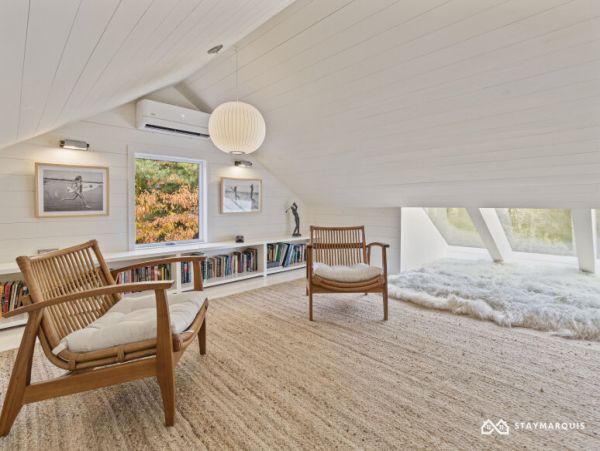 Hamptons Home 1020807