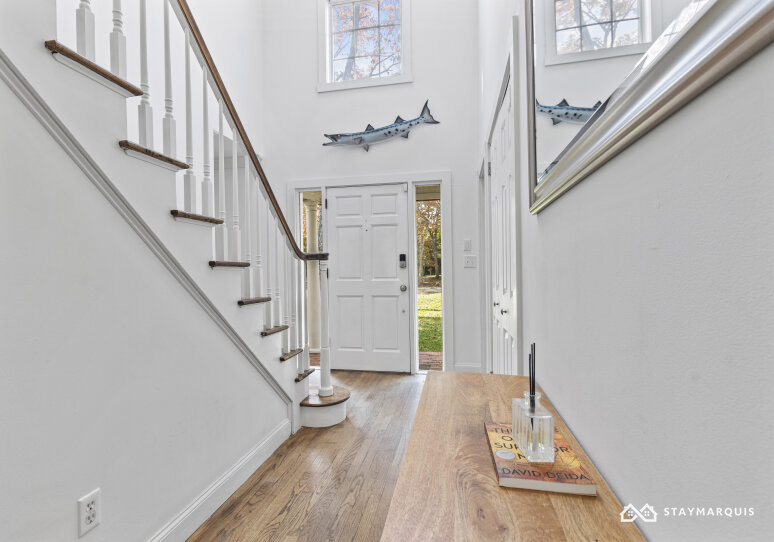 Hamptons Home 1020807