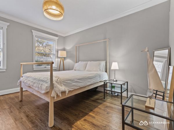 Hamptons Home 1020807