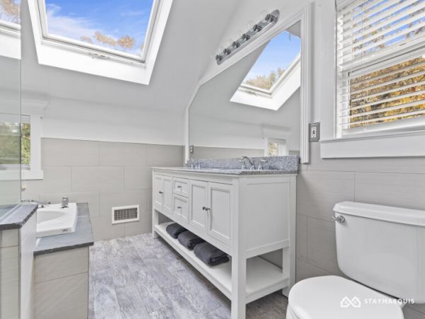 Hamptons Home 1020807