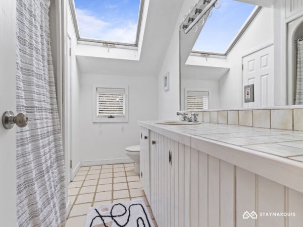 Hamptons Home 1020807