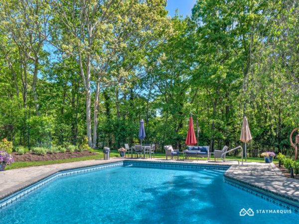 Hamptons Home 1020810