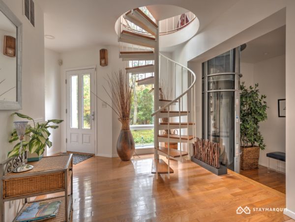Hamptons Home 1020810