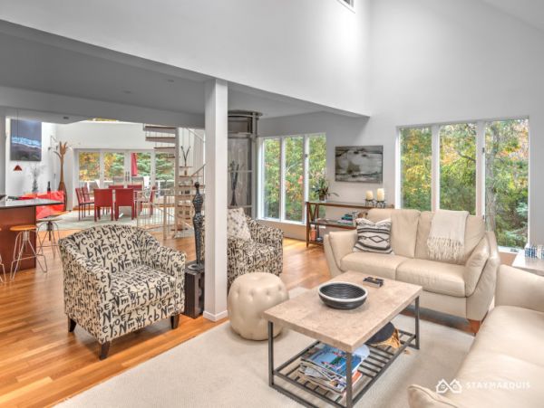 Hamptons Home 1020810