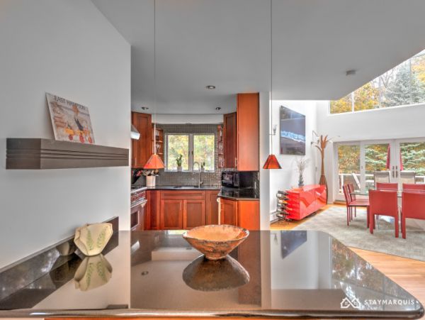 Hamptons Home 1020810