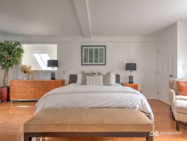 Hamptons Home 1020810