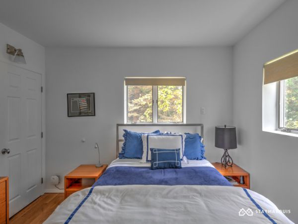 Hamptons Home 1020810