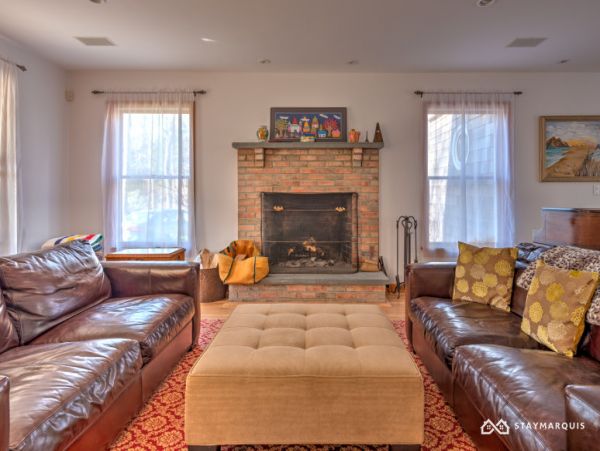Hamptons Home 1020811