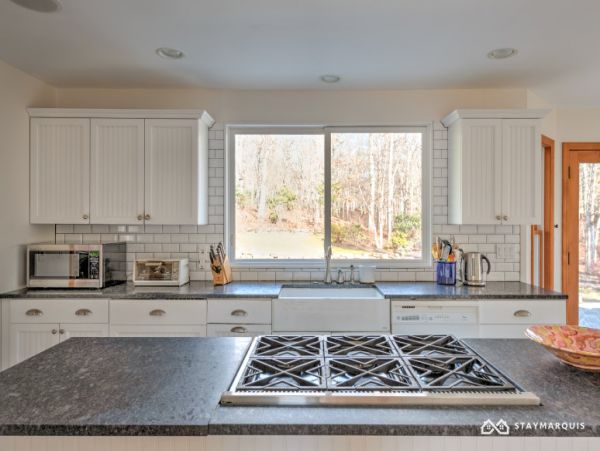 Hamptons Home 1020811